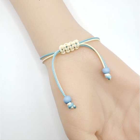 Brand New Hello Kitty Lucky Bracelet - Picture 3 of 3